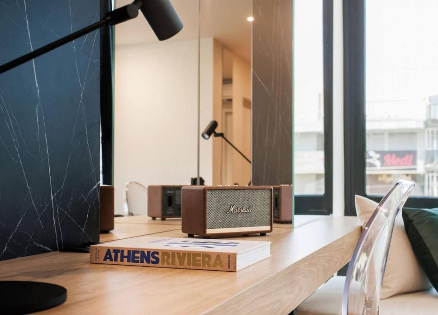 2 Sidebyside Suites In Athens Riviera By The Olon Exteriör bild